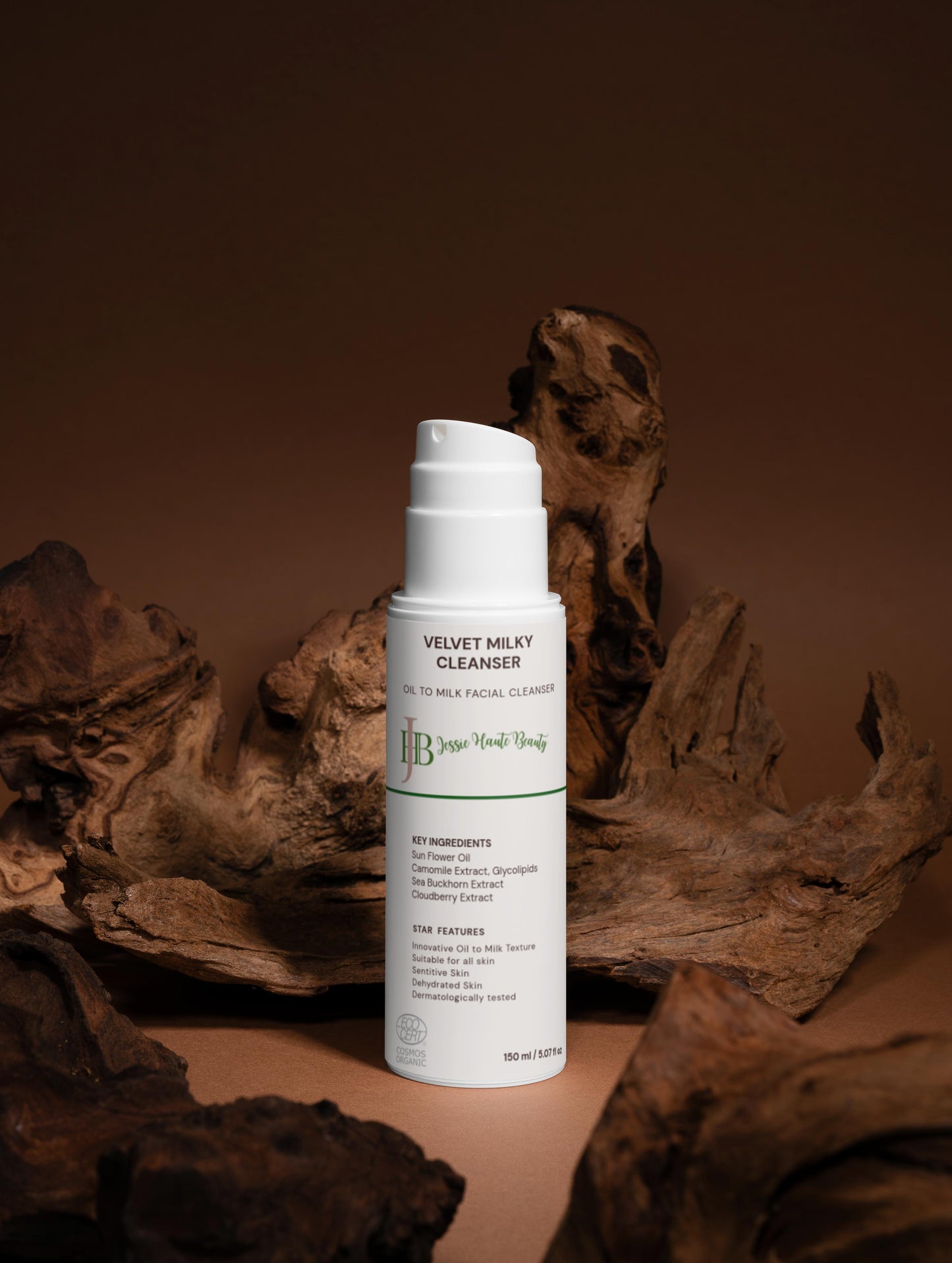 Velvet Milky Cleanser 150ml / 5.07 fl oz.